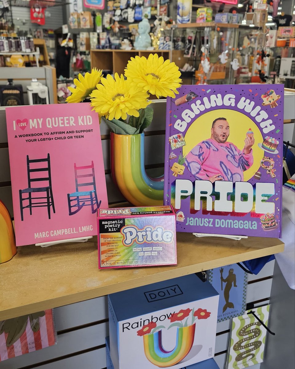 RecordExchange's tweet photo. The Record Exchange is honored to sponsor the annual @boisepride festival, taking place September 18-20 in @downtownboise! 

We’re looking forward to celebrating this weekend. 🏳️‍🌈

“Be yourself; everyone else is already taken.” — Oscar Wilde, writer/queer icon https://t.co/Rf5kZz6SOz