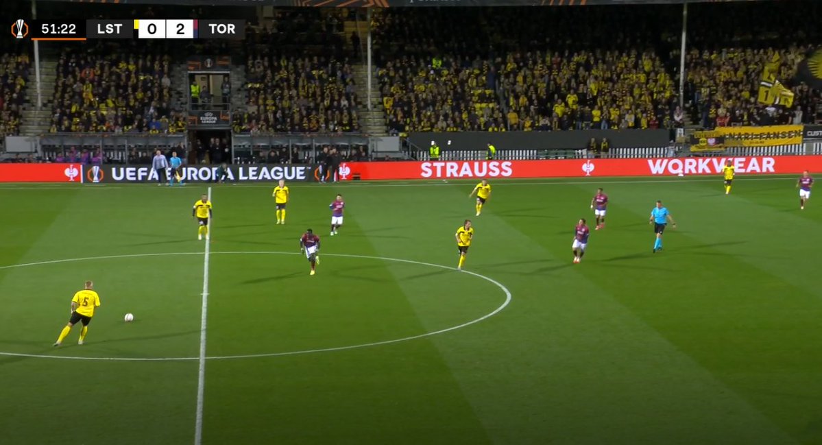 foet247europa's tweet photo. Unbelievable #UEL #LSKSCUT https://t.co/eCo2UYxBLo