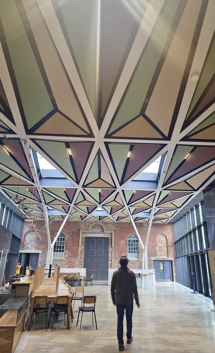 reece_dinsdale's tweet photo. The cogs are still turning in my attempt to put #SquareChapelArts (Halifax) back on its feet. 🙏🏻
I’m flabbergasted by the offers of support &amp; levels of backing I’m receiving. 
What sort of society are we if we fail to champion the arts &amp; culture?
Thanks, good people.
Stay tuned! https://t.co/uUnIb4k8Ju