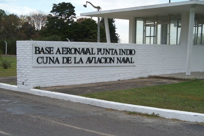 BairesParaTodos's tweet photo. Capitulación en Punta Indio https://t.co/k11BTHXShd  #BaseAeronaval, #PuntaIndio https://t.co/vZx6dhSbsT
