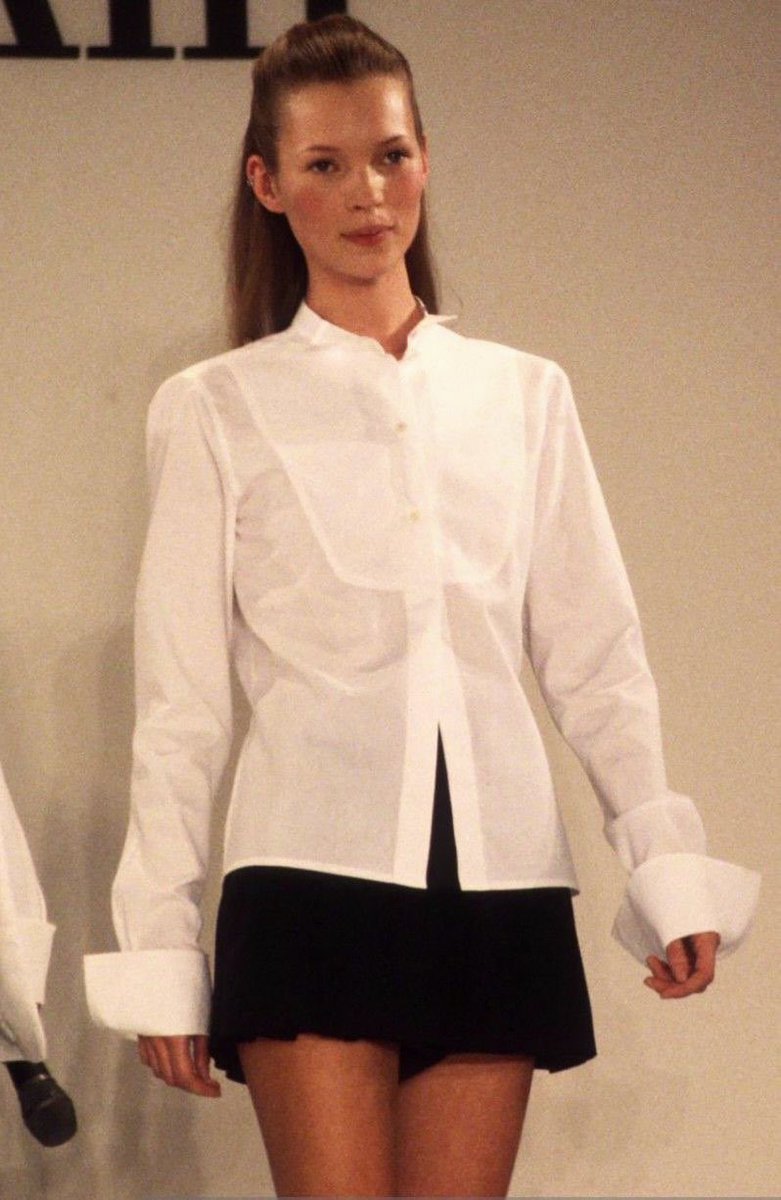 soIesque's tweet photo. feeling #inspired by Isaac Mizrahi S/S 1994 https://t.co/iR4Y5C8u7u