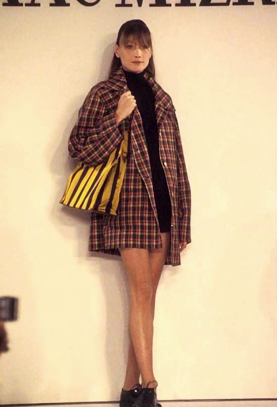 soIesque's tweet photo. feeling #inspired by Isaac Mizrahi S/S 1994 https://t.co/iR4Y5C8u7u