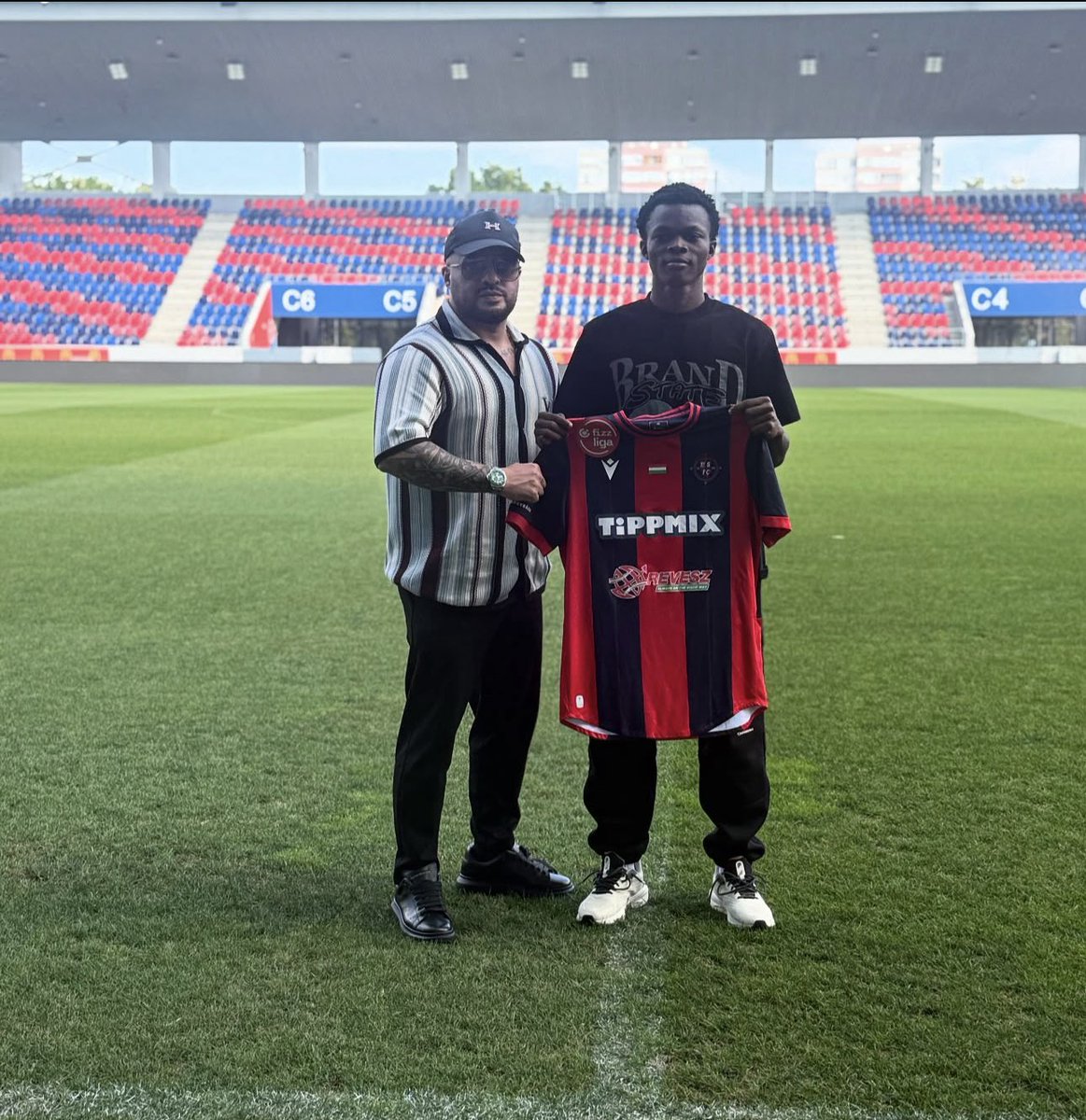 Hajjigafar36's tweet photo. 36 LION FC. 
One Club. 
One Window. 
Four Transfers!

Lion Seun to FC Koper in Slovenia

Lion Pankere to Nyíregyháza Spartacus FC in Hungary

Lion Maleek to KF Sopoti Librazhd in Albania

Lion Taiwo to Brazilian giants Atlético Mineiro

Congratulations boys!
UP 36!
UP LION! https://t.co/Ab0TkpXSfV