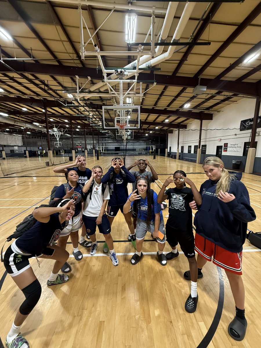 MAI_GIRLSBBALL's tweet photo. MAI 

Quote of the Week

“When you lower the standard, you lose the winners when you raise the standard, you lose the losers”

-@RcStrengthTrain https://t.co/HQ4zGJMz4V