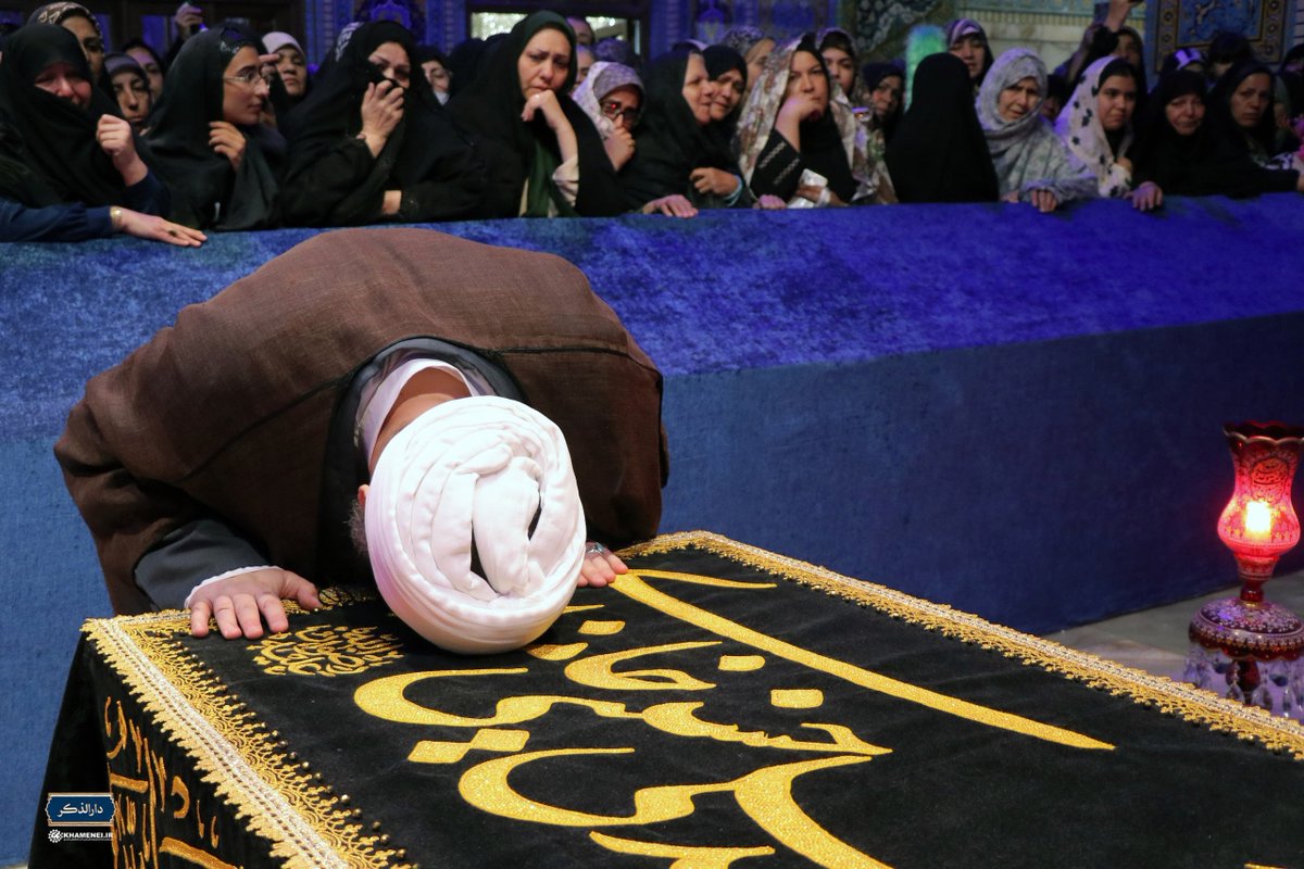 daarozekr's tweet photo. امشب؛ حضور حجت‌الاسلام محمدی گلپایگانی داماد رهبر شهید و پدر زهرای شهید ۱۴ ماهه در رواق دارالذکر. ۱۴۰۵/۰۶/۲۶ https://t.co/19pz0AxTQw