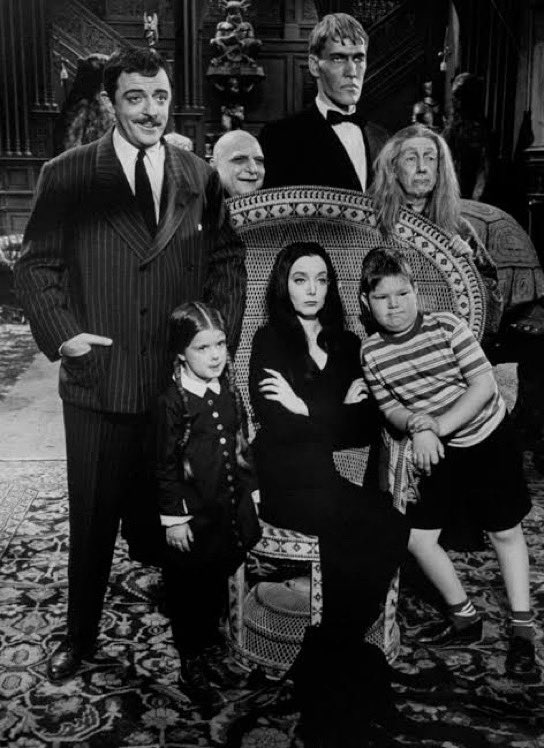 PopBase's tweet photo. ‘The Addams Family’ premiered 62 years ago today. https://t.co/VDufNtA0Bi