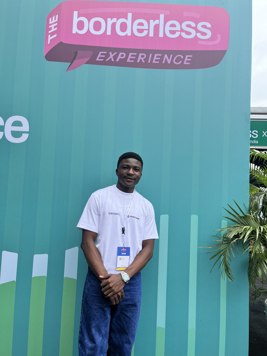 tienamhe's tweet photo. hi, I'm 19 :) 

co-founder @usemarloden 

looking to connect with more people who like building cool stuff! https://t.co/BUSXMR3Nut