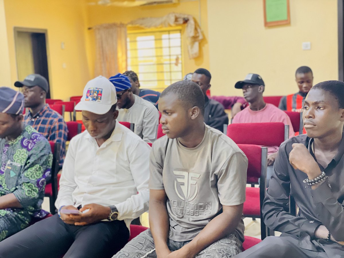 kappozino's tweet photo. To round off my day, I met with faculty and departmental executives of the Lagos State University of Education (LASUED), alongside our campus captains, to strengthen our campus mobilization structures ahead of the 2027 general elections.

Following our recent engagement with student leaders at Lagos State University (LASU), this meeting represents another important step in expanding our engagement across tertiary institutions in Lagos State.

Our deliberations focused on the strategic role students can play in advancing the Renewed Hope Agenda through grassroots mobilization, voter education, active civic participation and peaceful political engagement.

We remain committed to building a united, inclusive and well-coordinated student movement that will mobilize broad support for our progressive agenda come 2027.

-SOK