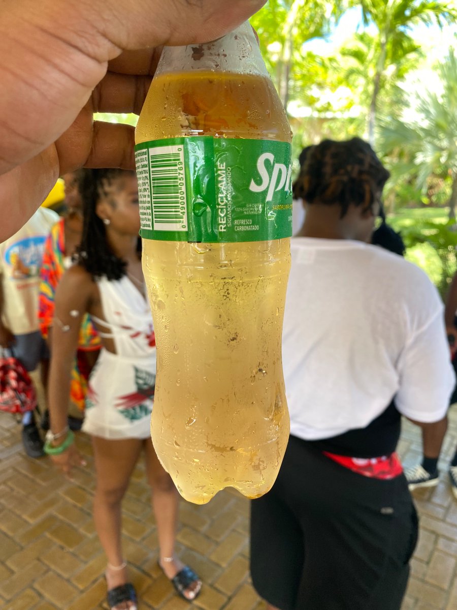 2handaxe's tweet photo. Dominican Republic drank https://t.co/TZUD4ygW7d