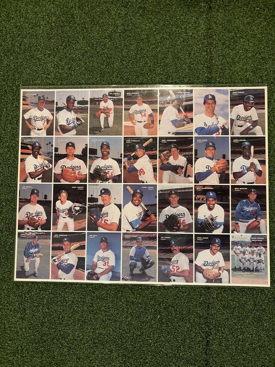 RampIVMem's tweet photo. a commemorative Hall of Fame photo of Tommy Lasorda, and Tommy's vintage travel bag that he gave to  Bobby.
One story. One lot. Straight from the collection.
Collector Clubhouse members get the first look—join through link in bio.
View the complete lot: 
https://t.co/mliduzMgZq https://t.co/PPFulR2JDz