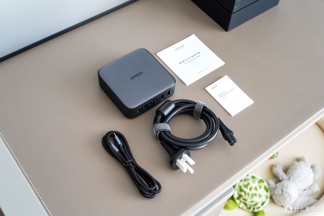 ambew848059's tweet photo. Spent 20 mins fixing my desk laptop… only to realize I was using the work charger on my personal MacBook. #MondayFail https://t.co/dYI76jRJ7X