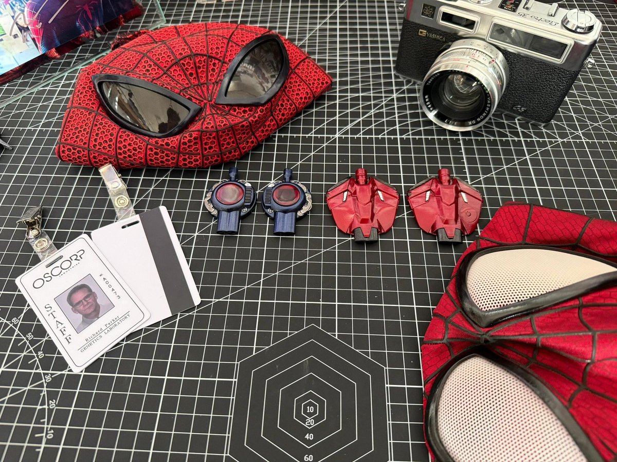 spideyforge's tweet photo. Web shooter locked in 🕷️🕸️ Ready to swing! 🔥

#spiderman #webshooter #spidey #marvel #cosplay https://t.co/NntOZzsfud