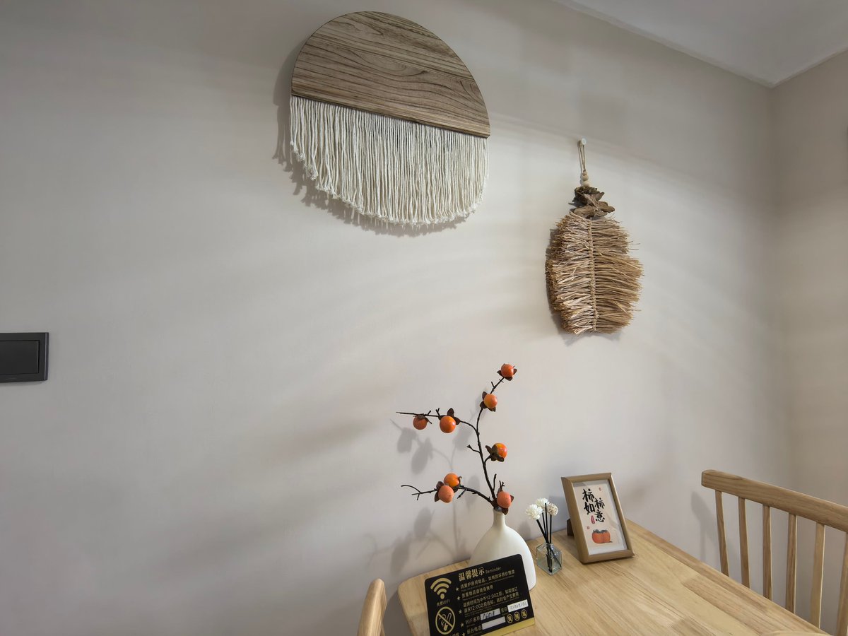 whit3_boy_t's tweet photo. Just finished my DIY macramé wall hanging—twisted knots, warm vibes, and zero store-bought hassle!  Handmade feels so good!， https://t.co/fBMh3Xp5h7