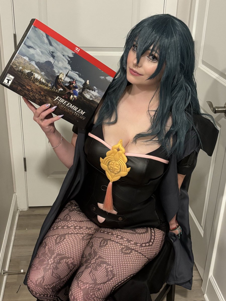 jakeandmads's tweet photo. Time to play Fire Emblem Fortunes Weave!
#fireemblem https://t.co/XJpiI5UXXE