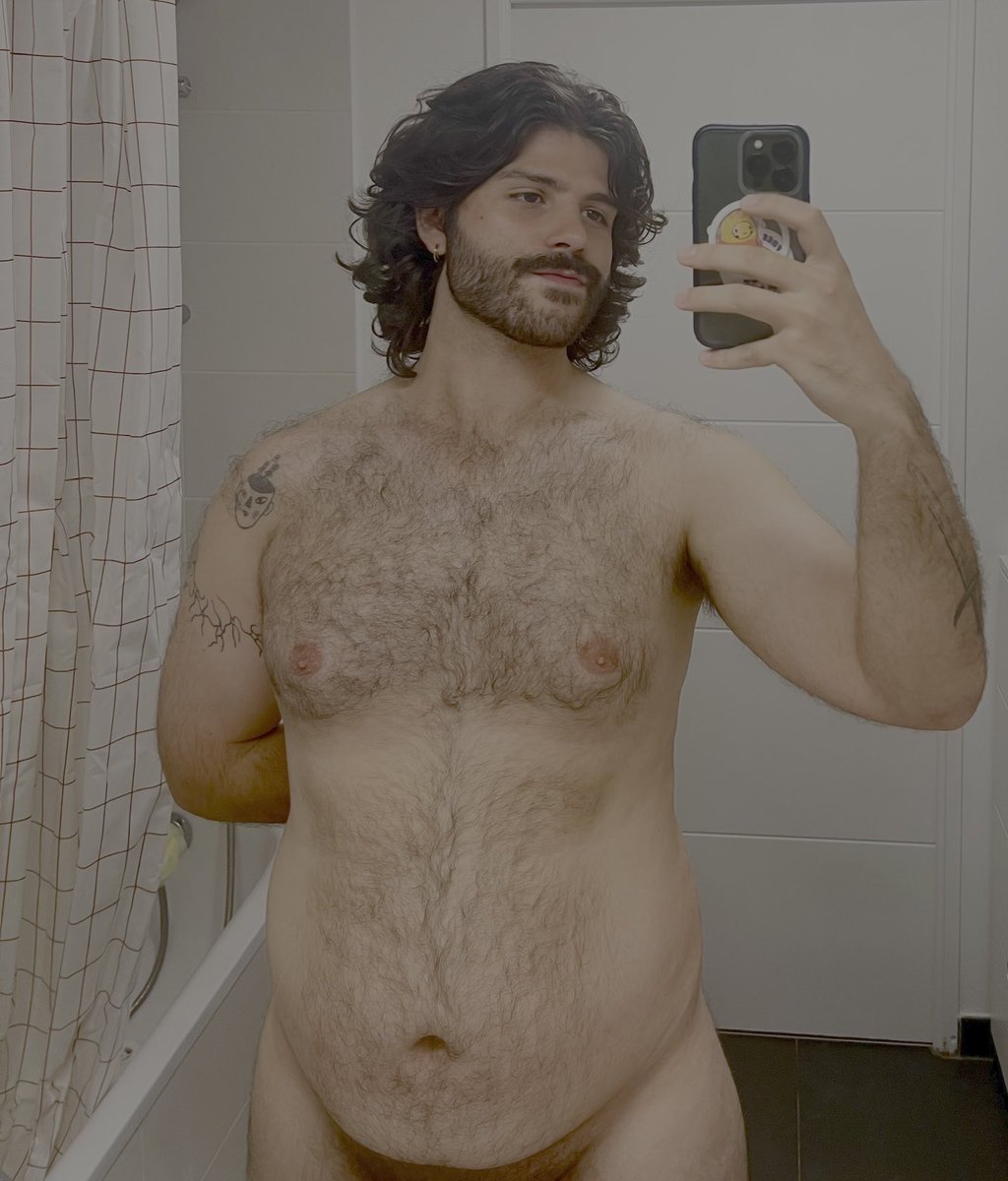 mybiggerself's tweet photo. Such a flex to be a big boy in ozempic era https://t.co/VjpFRNZAjN