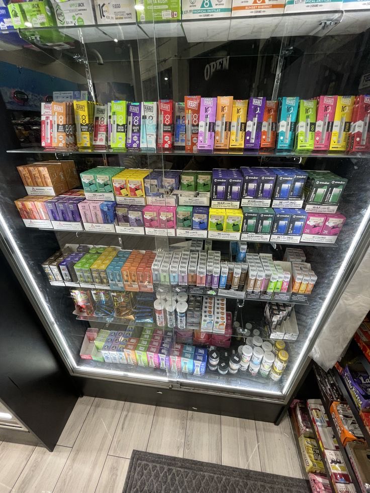 Kashzazabv's tweet photo. Order now 
Asap delivery 📦🔥🔥🔥

#VapingInformation #VapingAwareness #NicotineAwareness #QuitVaping #QuitSmoking #SmokeFree #HealthAwareness #PublicHealth #Australia #AustralianHealth #VapingEducation #TobaccoAwareness https://t.co/anJtI78Oa1