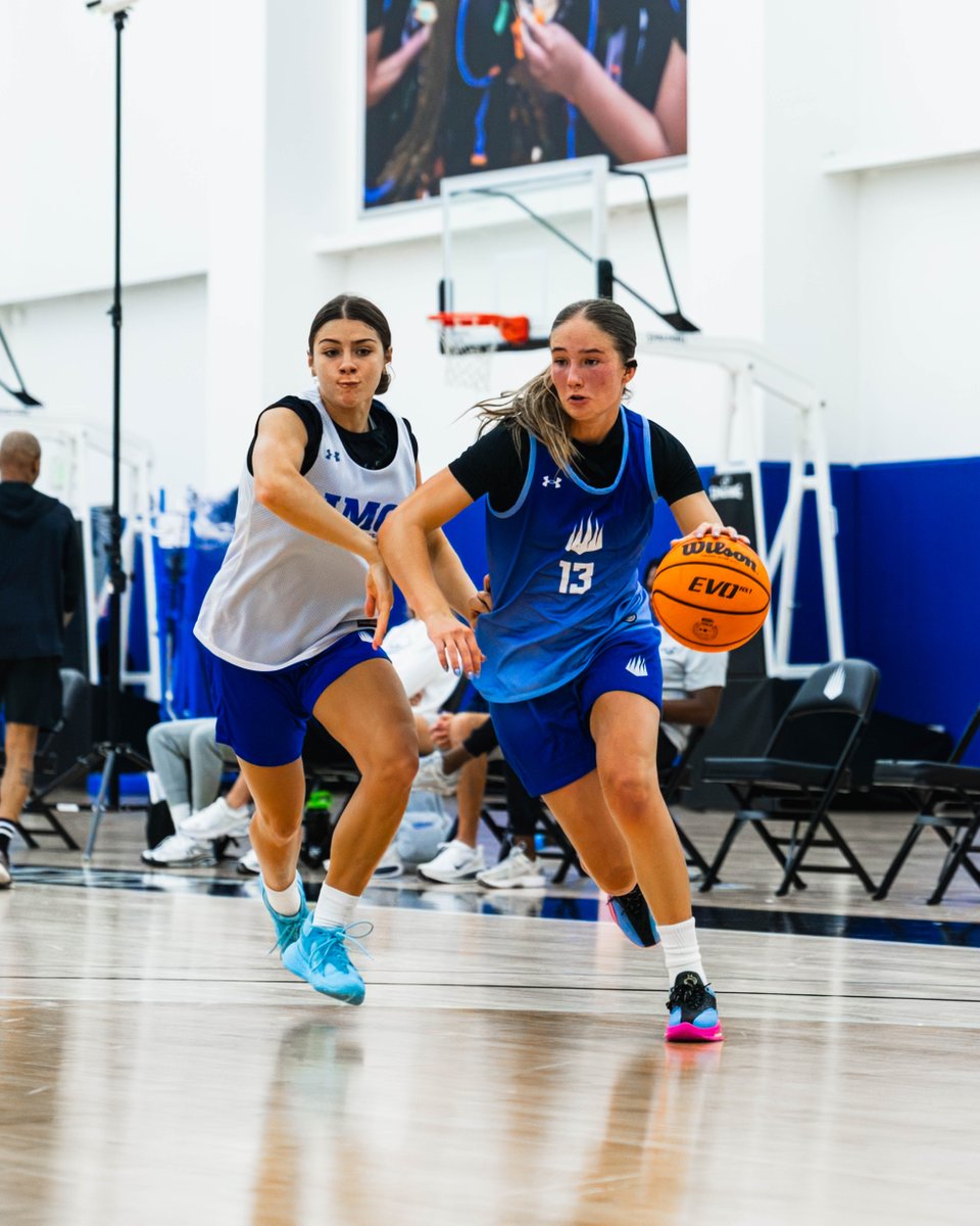 IMGABasketball's tweet photo. Practice pace: all the way up 📈

IMG Academy Basketball student-athletes are bringing energy, competing hard, and making every rep count. https://t.co/tW2FgVy8T1