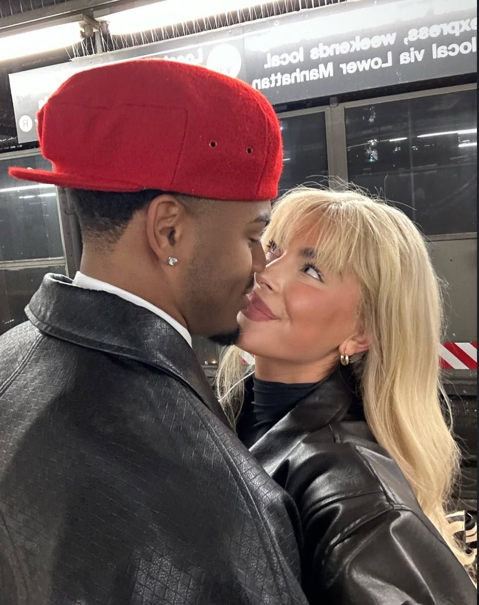 OnceYouGo_'s tweet photo. Cute couple :)

#interracial https://t.co/OLganrVDck