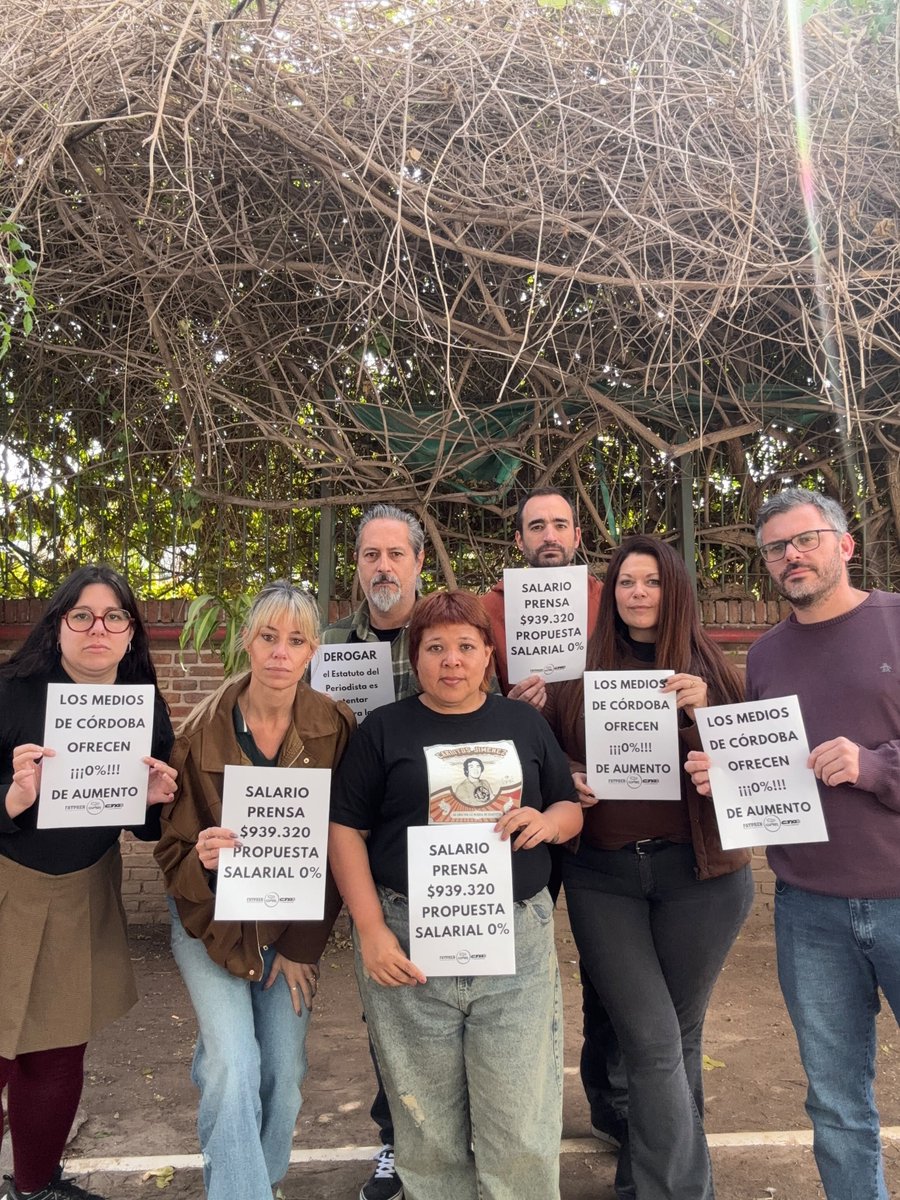 gatejeda's tweet photo. Otra asamblea  y van ... en radio Mitre Córdoba tras la propuesta de 0% de actualización salarial por parte de las empresas. Si, CERO% de aumento para nuestro básico de casi $940.000 @Cispren @PrensaFATPREN https://t.co/n661CbsBn0