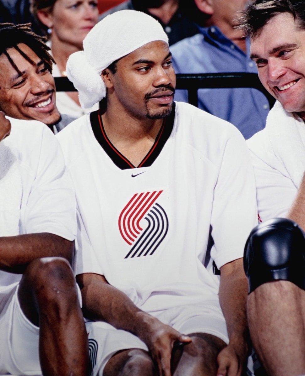 Freddievhmz's tweet photo. @trailblazers SHEED BRIAN GRANT SABONIS https://t.co/90V1ShnAjb