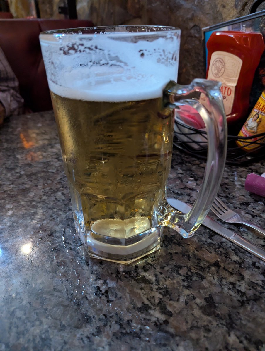 StephLuvsSports's tweet photo. #ThirstyThursday
#MichUltra
😍🥰 https://t.co/SgfKp9csYy