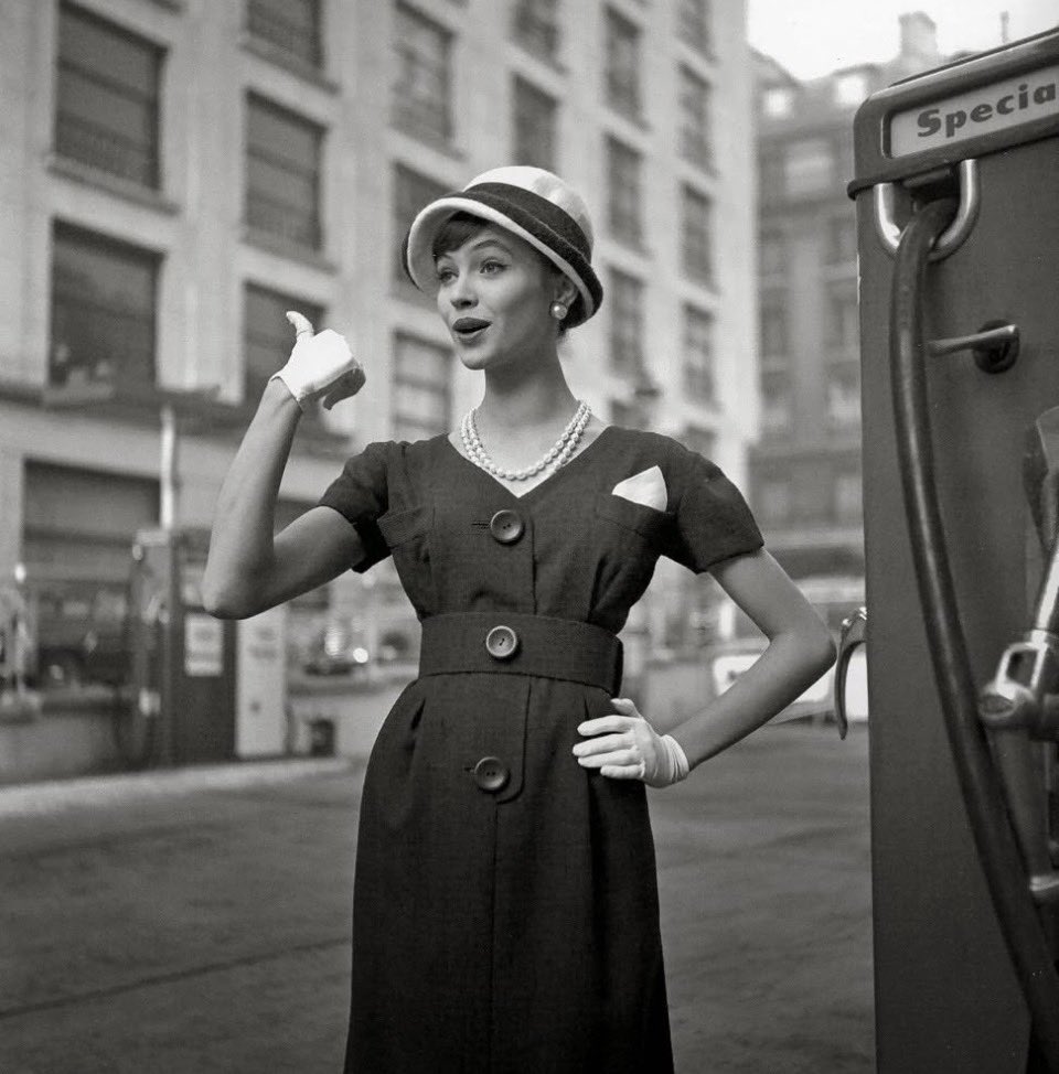 leplusjoli_'s tweet photo. Anna Karina, 1959 .*
📸: Georges Dambier
#AnnaKarina #GeorgesDambier https://t.co/G5x8xxVTlh