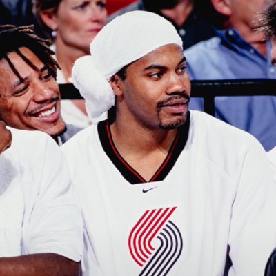 Freddievhmz's tweet photo. The Blazers Was So Tuff back then🥹 https://t.co/l3iK3ARCGK