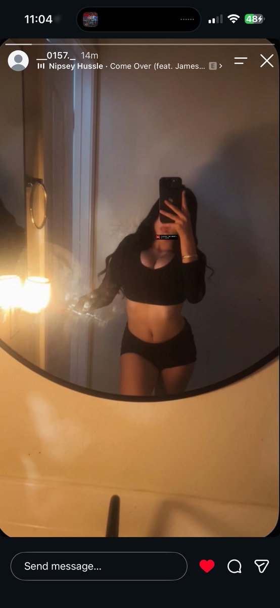 Kalebkhhn's tweet photo. My cousin is hit as fuck 😫😫😫 https://t.co/7Potcwkm6H
