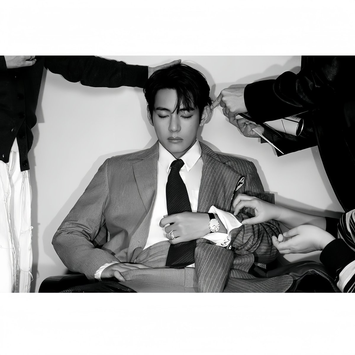 deftosies's tweet photo. 마지막 근무일입니다. https://t.co/WoWnTZqLx5