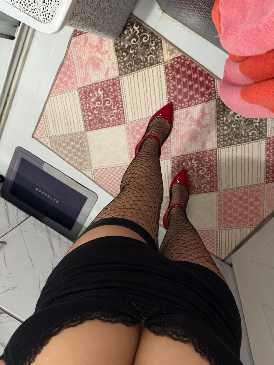 esmadgnw1's tweet photo. 💅🏻🎀 https://t.co/rSzYMgT8gS