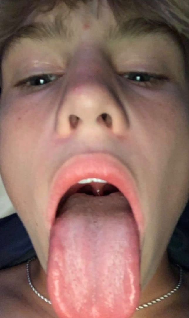 Joebait9lds's tweet photo. Don’t be shy dm👇🏻👇🏻

https://t.co/9HawuWto8G https://t.co/3ZFyJI9XEu
