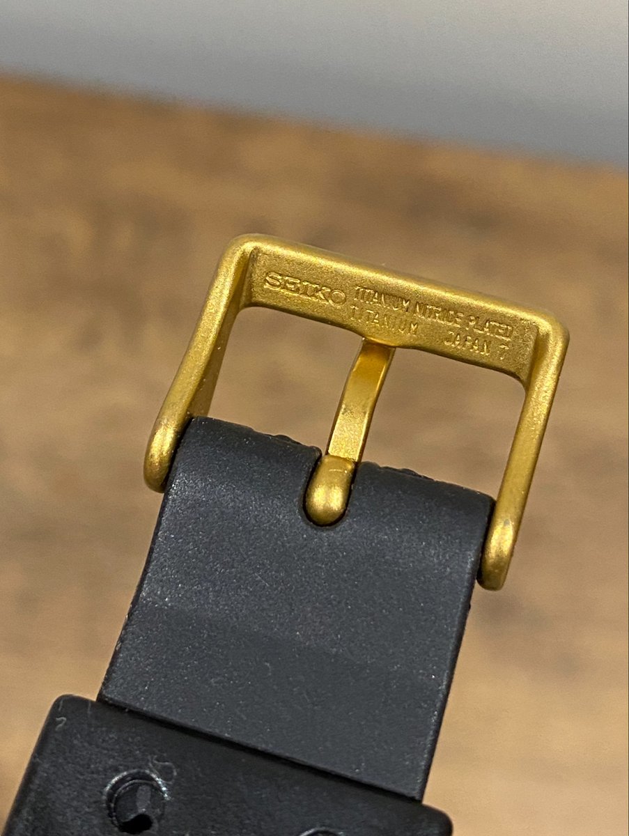 benjaminhopton's tweet photo. Boom! Just arrived from Japan. 1978 Seiko 600m Golden Tuna. 

Monoblock Titanium Nitride case (hence the colour) and even came with the Titanium Nitride buckle. I’ve been after one for years! https://t.co/oAQmPNmnBW