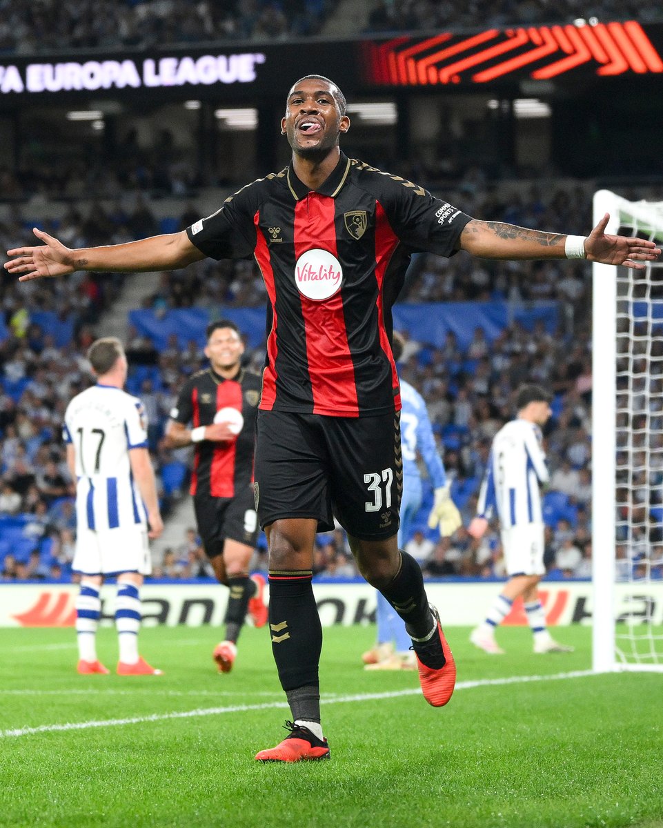 brfootball's tweet photo. First European game ✅
First European win ✅

Bournemouth make history after beating Real Sociedad 2-1 in the Europa League 🍒 https://t.co/A25cpKgmXN
