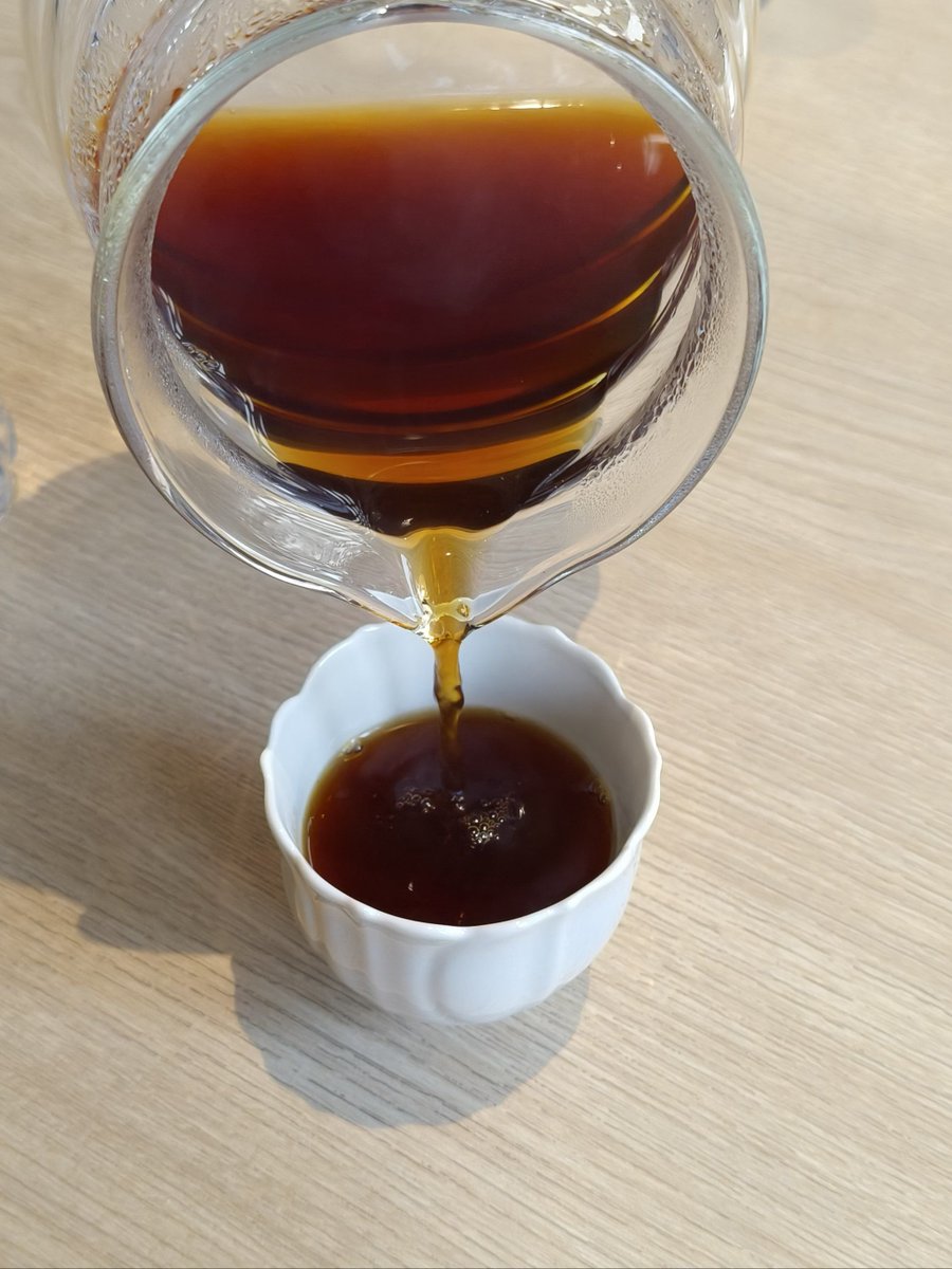 yubyeong_u86604's tweet photo. Just tried the new zero-waste café’s hand-drip latte—smooth, rich, and served in a reusable ceramic cup that stays cold twice as long. Best part No extra packaging. A tiny win for my daily routine and the planet!， https://t.co/FbxKH2dVqp