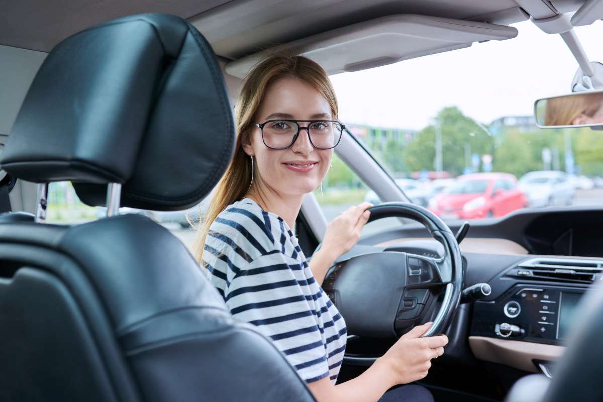 g_oldg_old's tweet photo. Just nailed my first parallel parking in driving practice!  No more panicking at steering wheels—one small win for my road trip dreams. #DrivingDiaries https://t.co/atJy38NIFo