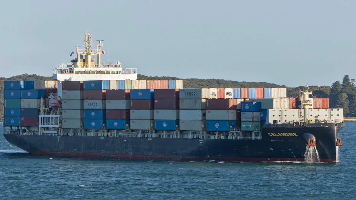 WayneAWeekes's tweet photo. Vessel: Celandine.
Type: Container Ship.
Class: --
Owner: Hadley Shipping Group.
Operator: Hadley Shipping Group.
Constructed: 2023.
IMO: 9685774.
MMSI: 232049845.
LOA: 172m.
Flag: United Kingdom.

Date Photo Taken: 17/9/26.
Location Photo Taken: Molineaux Point, Port Botany, Sydney, Australia.

Shot on: Canon EOS R7 | RF-S 18-150 f/3.5-6.3 IS USM.
#Sydney #ContainerShip