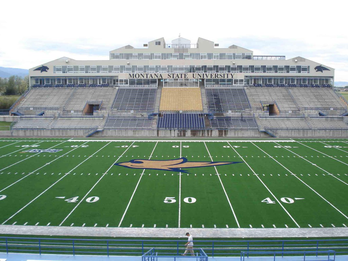 FCRecruits's tweet photo. LETS DISCUSS RECRUITING 

C/o 27, 28, 29 &amp; 30! If You Are Interested In Being Recruited By Montana State University ( @MSUBobcats_FB ) COMMENT film, RETWEET &amp; DM us. We Are Sending Over Playmakers For Evaluation.

Coaches &amp; Parents Reach Out!

#TheHomeOfRecruiting🏭 https://t.co/62cSaVB8Uo