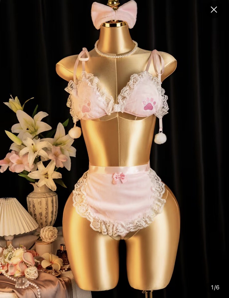 kiradoree's tweet photo. i need this set so baddddd :( https://t.co/V2wpDB7HOU