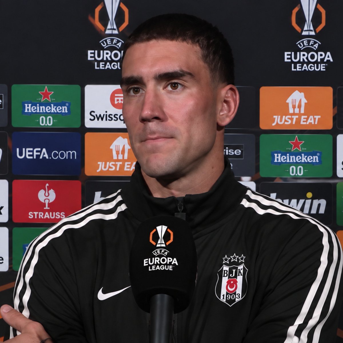 Goal_Gossip1's tweet photo. 🚨🇷🇸 Dusan Vlahovic: “Winning the UEFA Cup would be the highlight of my Besiktas career. 

I want that trophy and it will come to Istanbul.” https://t.co/olzQhZoI8L