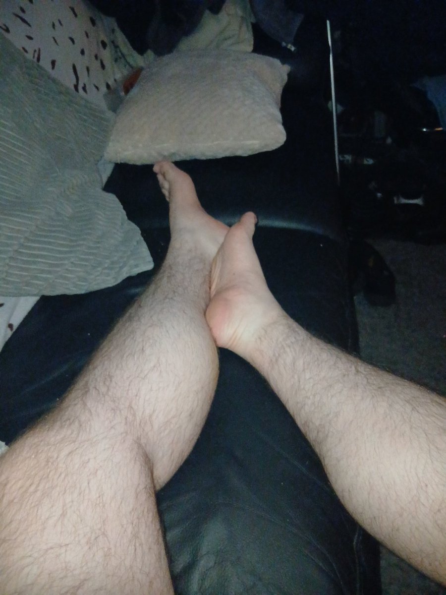karl683399's tweet photo. Nothing beats get off a 12hr shift getting home and taking your work boots and socks off 🤣🤣 https://t.co/a0j2YAWu34