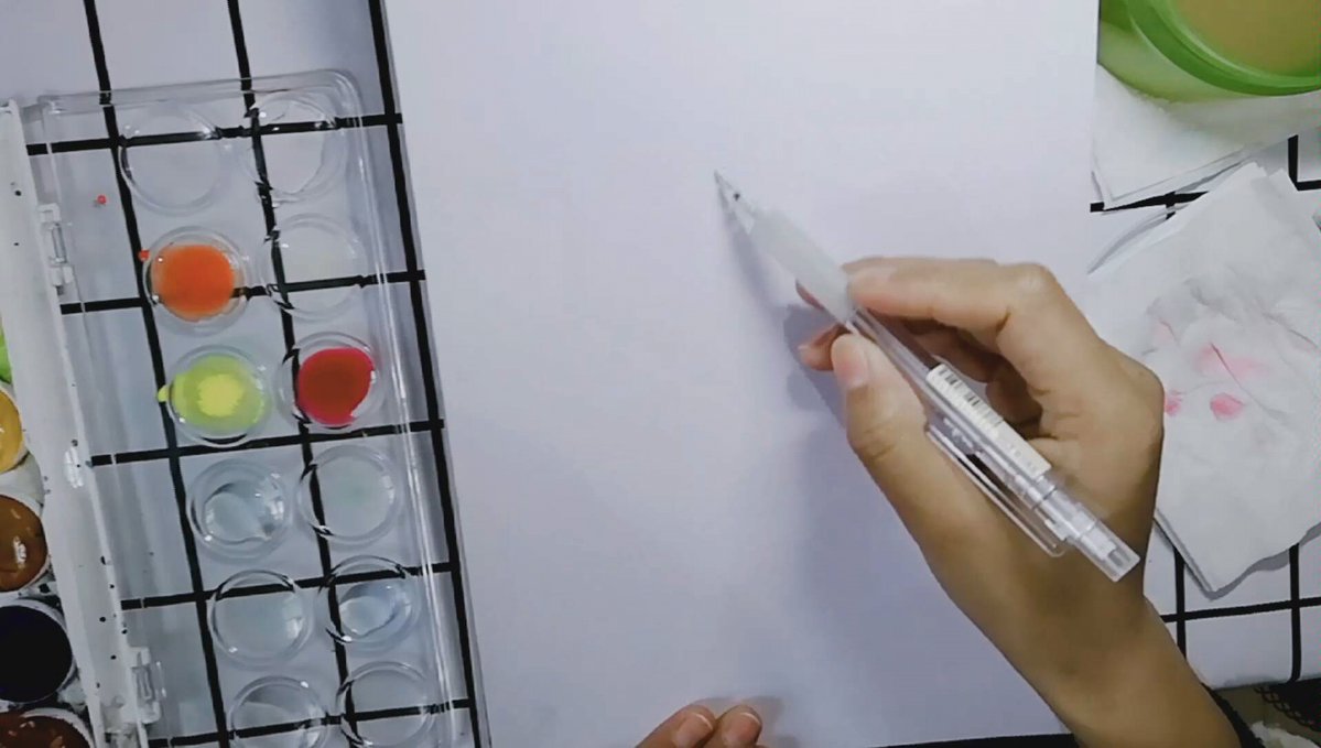fires319182's tweet photo. [ Love mixing colors Try watercolor doodling—10 mins a day unlocks creativity without pressure. Grab a cheap set of brushes and paper, and let your ideas flow! ] https://t.co/JymwM6y1QZ