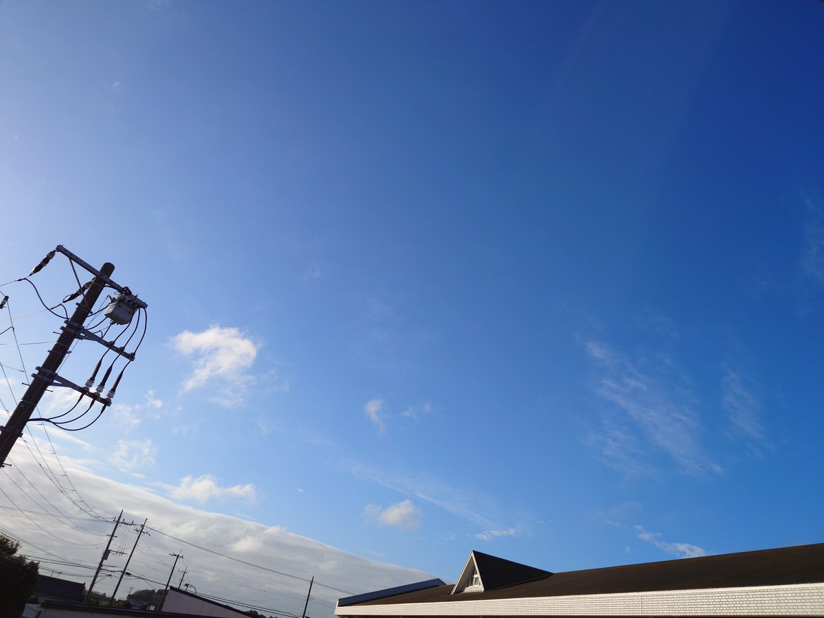 0826_anpi_'s tweet photo. おはようございます　🌤️

#イマソラ https://t.co/O0Dx1QkvPs