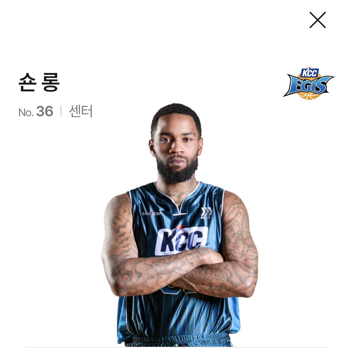 hynrg11224's tweet photo. 롱이
작년보다 어려보이게 나온거같은데￼😛 https://t.co/l9HPbn6MVN
