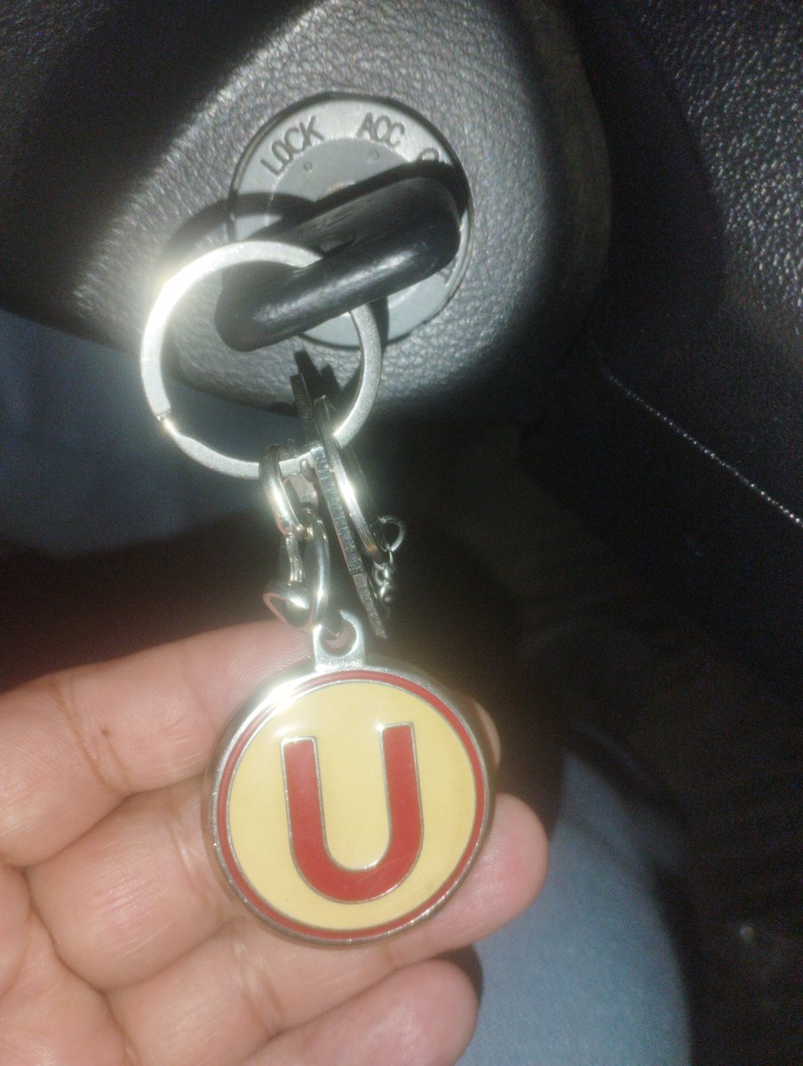 augusto_alta's tweet photo. @EXTREMO1955 Pavicagon , tu no sabes lo que genera este escudo, es puro sentimiento, es un estado de vida . Y Dale U https://t.co/GZggqfEYyu