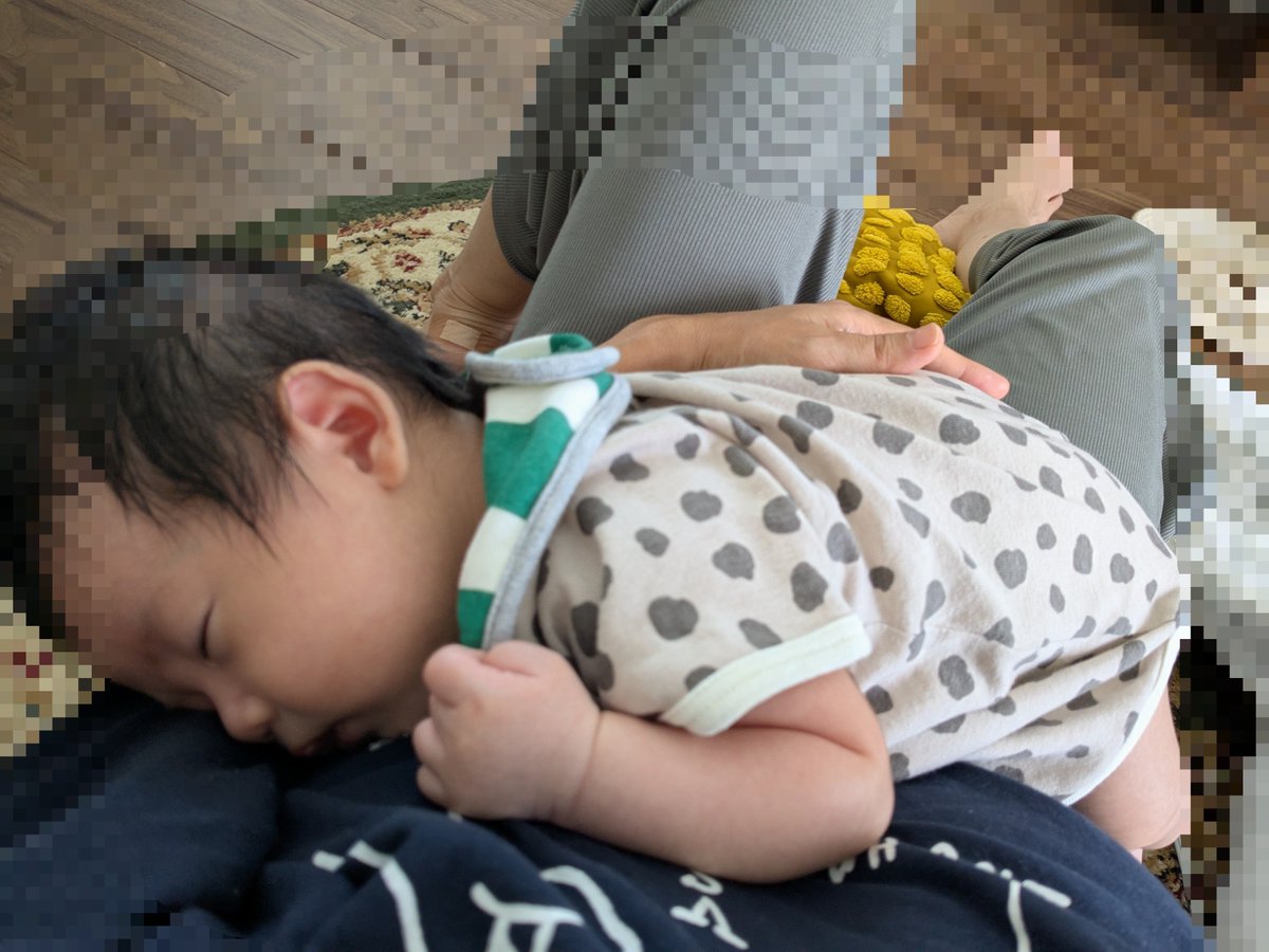 goyos2's tweet photo. 今日もみんみん病院、4時間コース。はらのうえのじゅんじゅん。
ギャン泣き怖くて置くのはあきらめた、しっこいきたいけど🥲 https://t.co/5B8GOPBYEu