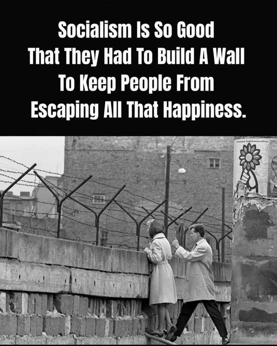 MikeMakiWins's tweet photo. @cindikg161 A socialist democrat! https://t.co/z4Rt3GKbqo