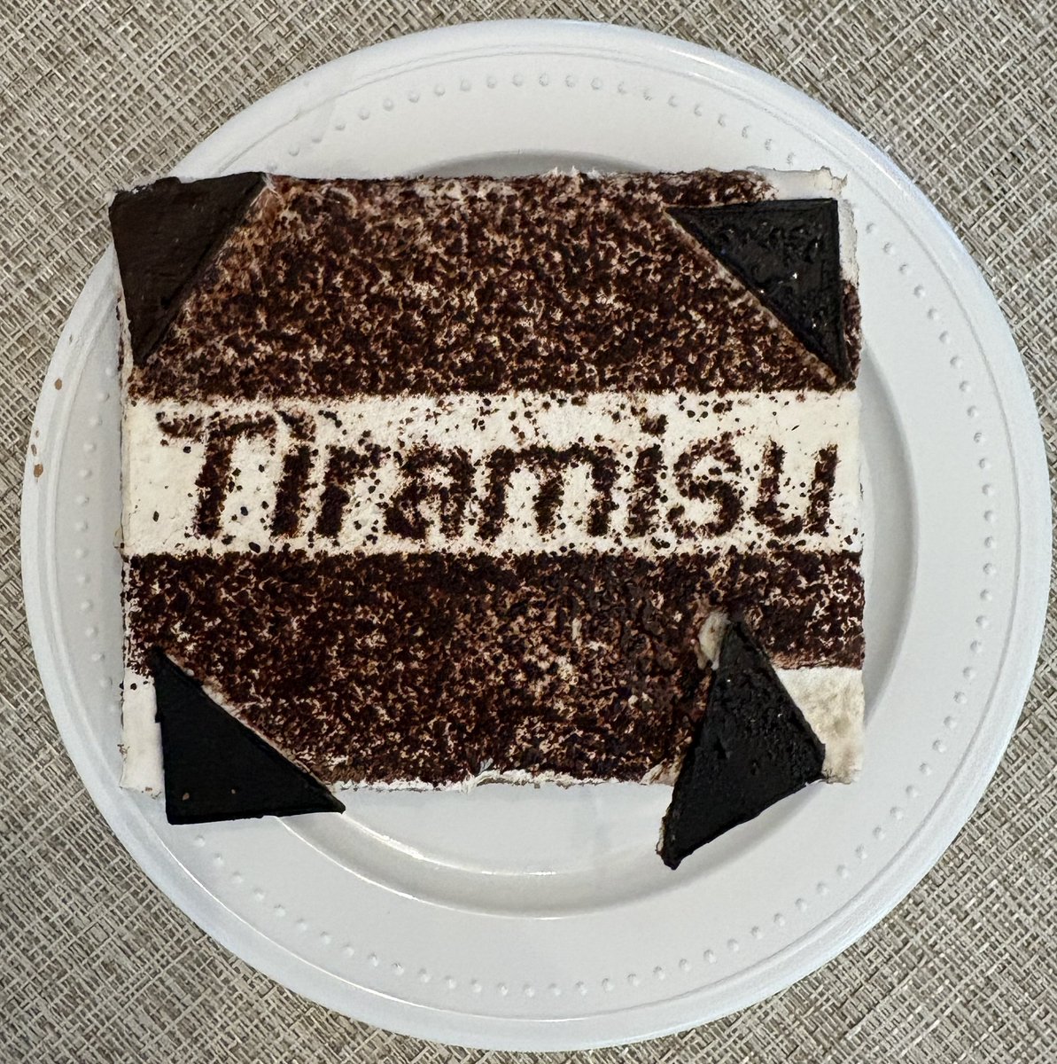 BesdUser10's tweet photo. i had no idea this was tiramisu
i’m glad they wrote that https://t.co/ZF5yQsHTVi
