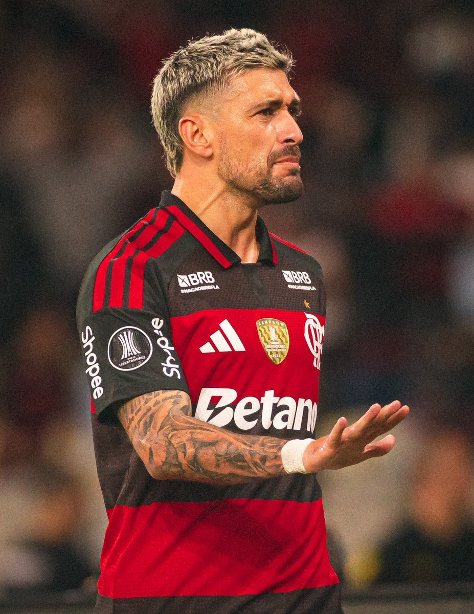 CentralFlaNacao's tweet photo. 👑

ele ama muito isso aqui... https://t.co/OzBkOIN7gc