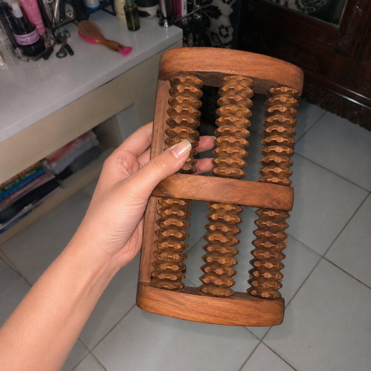 ftriee26's tweet photo. foot massager, buat pijat telapak kaki
buat memperlancar sirkulasi darah, cara pakai tinggal di injak dan dirolin aja, ini materialnya kayu jadi ga gampang patah

🔗https://t.co/wMK6YNu4z8 https://t.co/ohjtv4T7ye