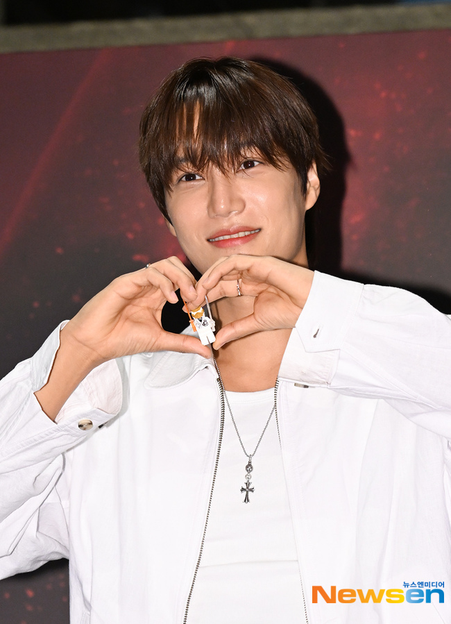knockknock0408's tweet photo. KAI https://t.co/HjvuLTpbQf
